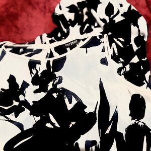 White House Black Market Abstract Print Blouse